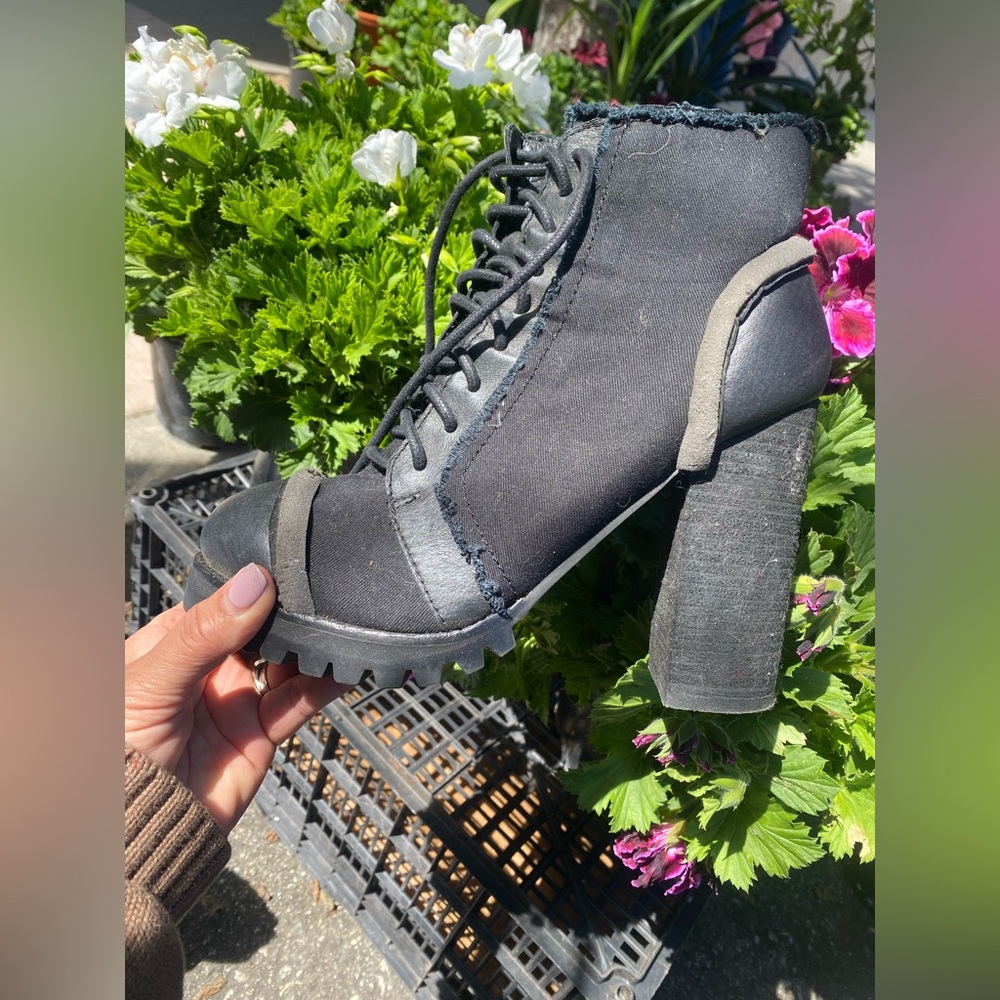 Jeffrey Campbell legion rare design boots